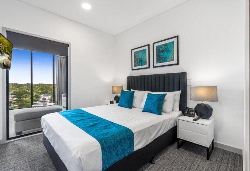 Люкс, Essence Suites Taringa