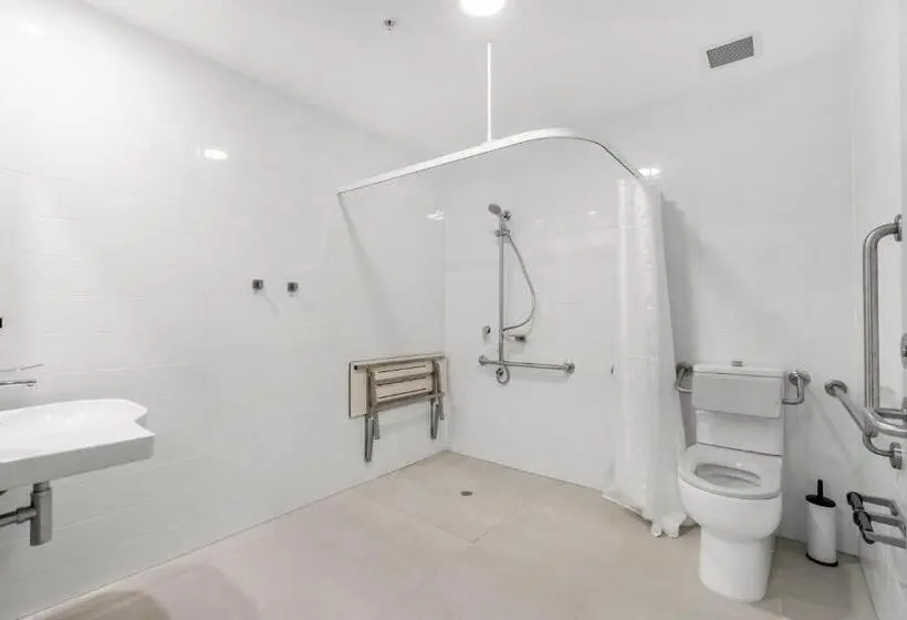 身障者適用スイートルーム, Essence Suites Taringa