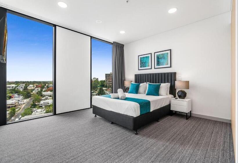 Люкс Адаптированный для Инвалидов, Essence Suites Taringa