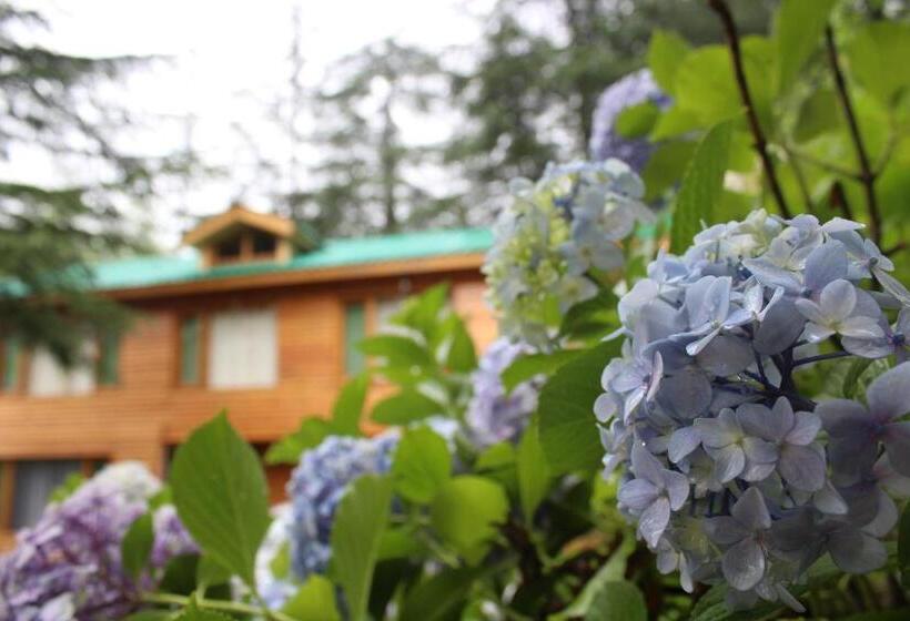 Люкс Вид на Горы, Marys Cottages
