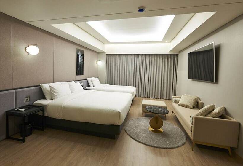 اتاق لوکس, Yeonsan Hound