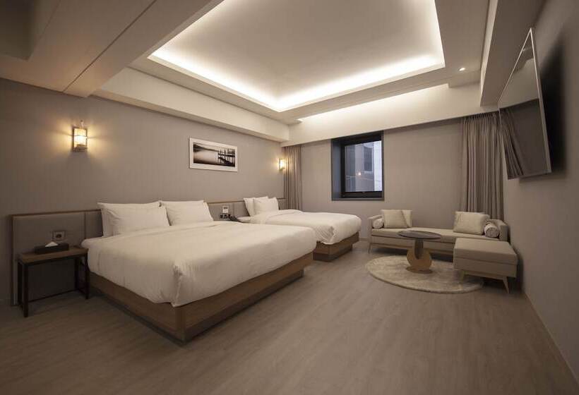 اتاق لوکس, Yeonsan Hound