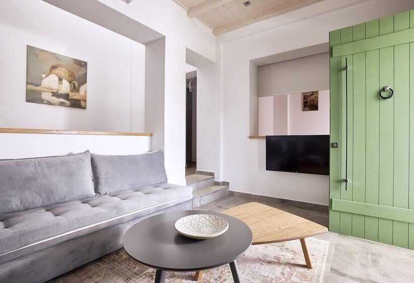 家庭套房, Emgard Suites Kythnos