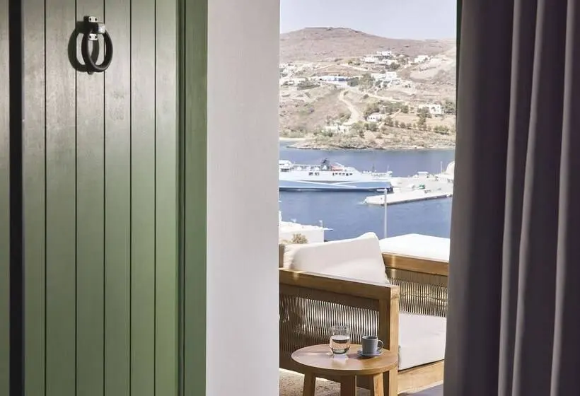 Junior Suite Vue Mer, Emgard Suites Kythnos