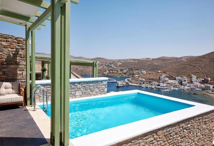 套房配有游泳池, Emgard Suites Kythnos