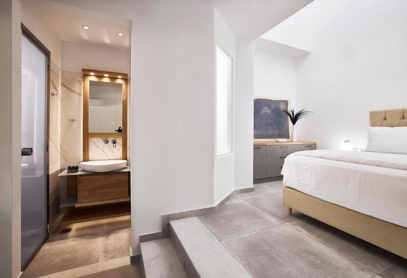 带按摩浴盆的套房, Emgard Suites Kythnos