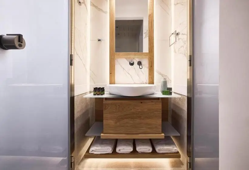 Suite avec Hydromassage, Emgard Suites Kythnos