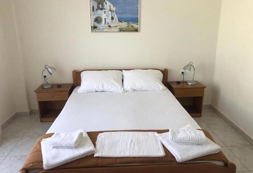 Номер Стандарт, Brother's House