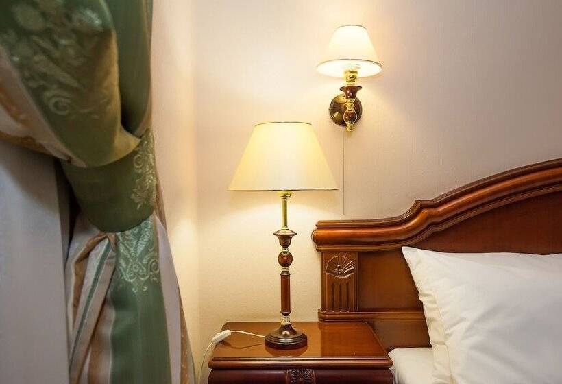 اتاق لوکس, Bon Apart