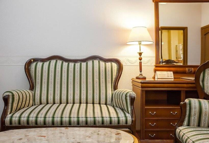 اتاق لوکس, Bon Apart