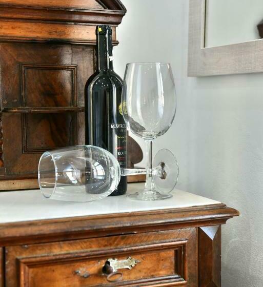 주니어 스위트 바다 전망, Douskos Port House