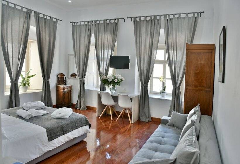 주니어 스위트 바다 전망, Douskos Port House