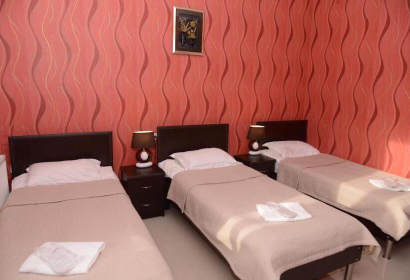 اتاق استاندارد, Like