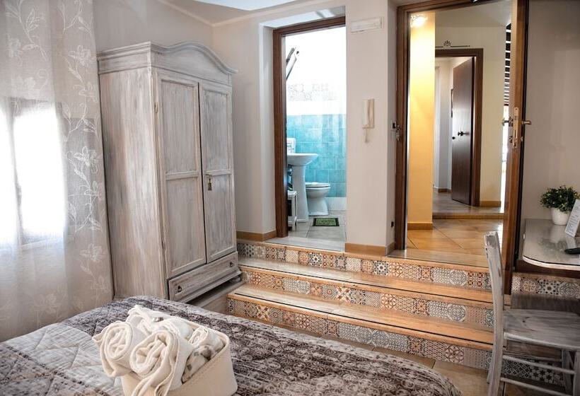 Номер Deluxe Одноместный, Bed & Breakfasts Conte Perollo