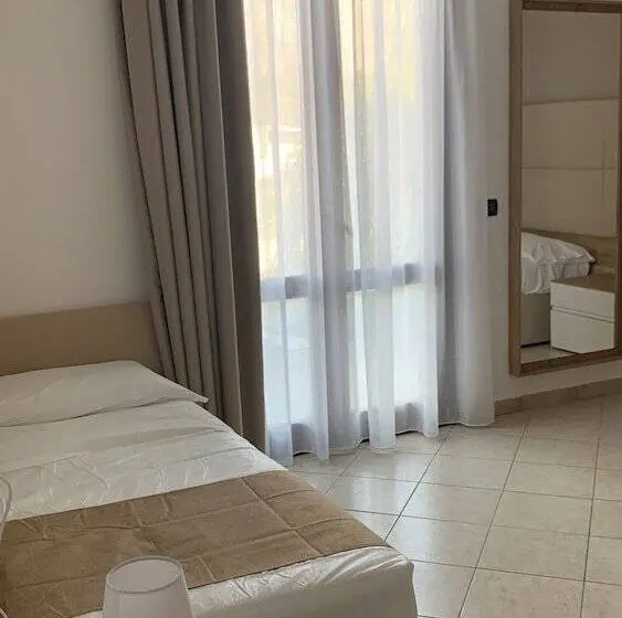 اتاق سوپریور سه تخته, Baia Di Venere