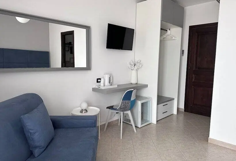 Superior Room with Terrace, Baia Di Venere