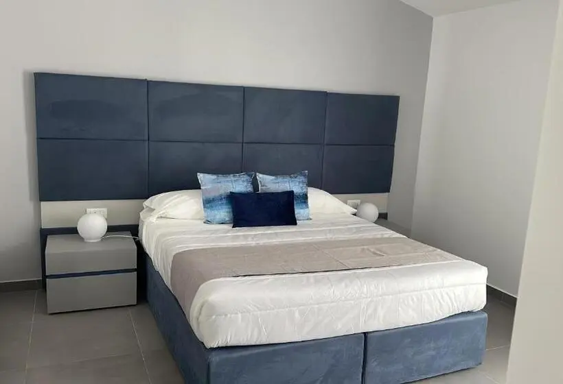 Suite with Terrace, Baia Di Venere