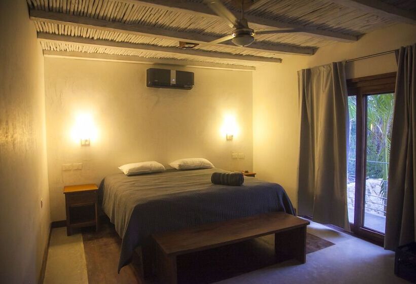 חדר דלוקס נוף בריכה, Solera Tulum With Pool