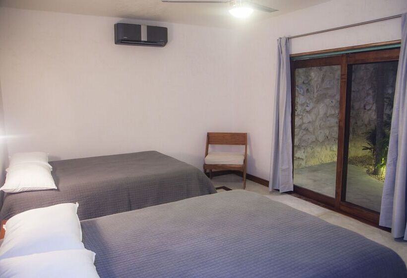 חדר דלוקס נוף בריכה, Solera Tulum With Pool