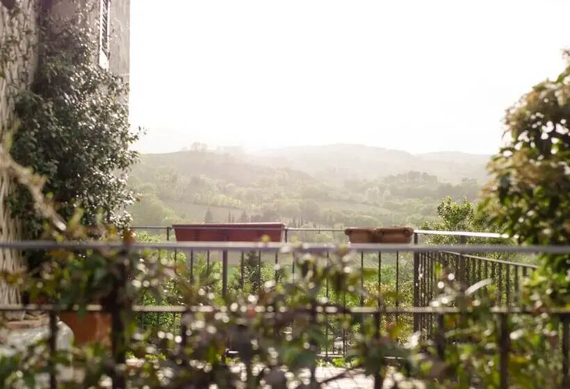 Villa 1 Makuuhuone, Ostello Bello Assisi Bevagna