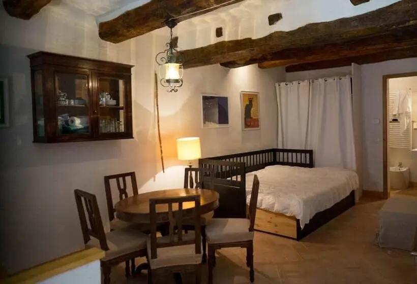 Villa 1 Makuuhuone, Ostello Bello Assisi Bevagna