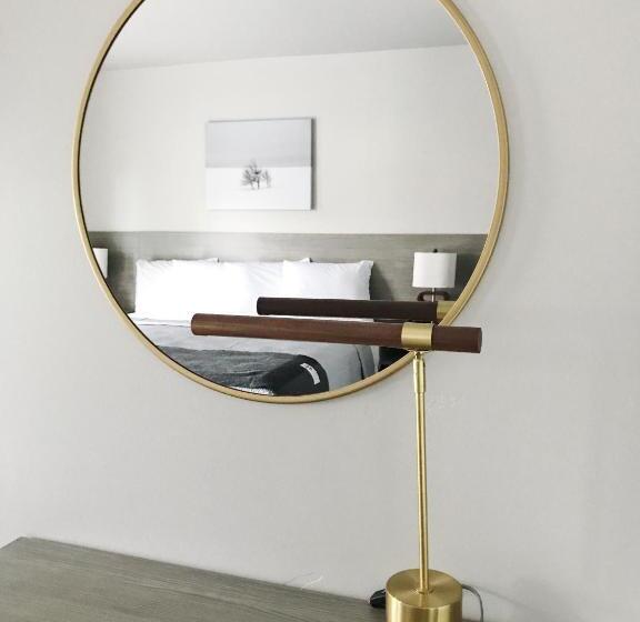 غرفة ديلوكس, Airport Inn