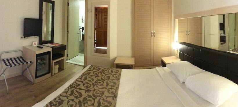 エコノミールーム, Golden Lotus