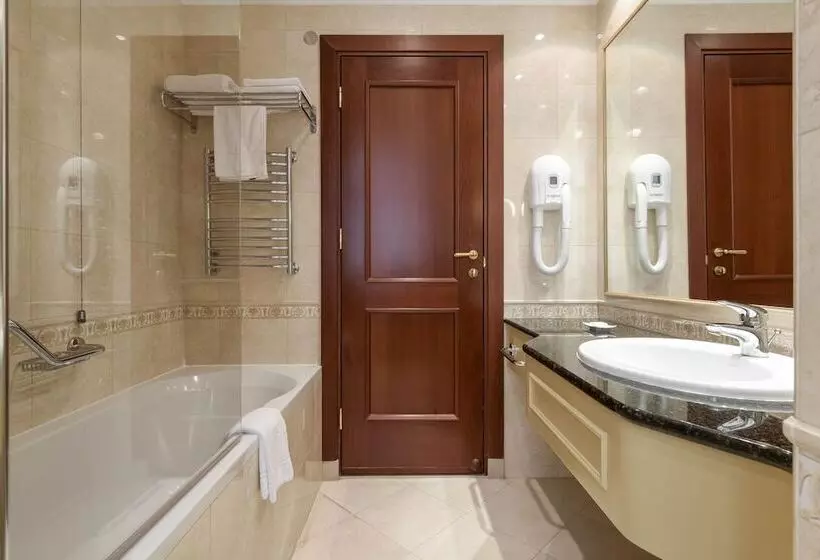 اتاق کلاسیک یک تخته, Premier Palace Hotel Kyiv