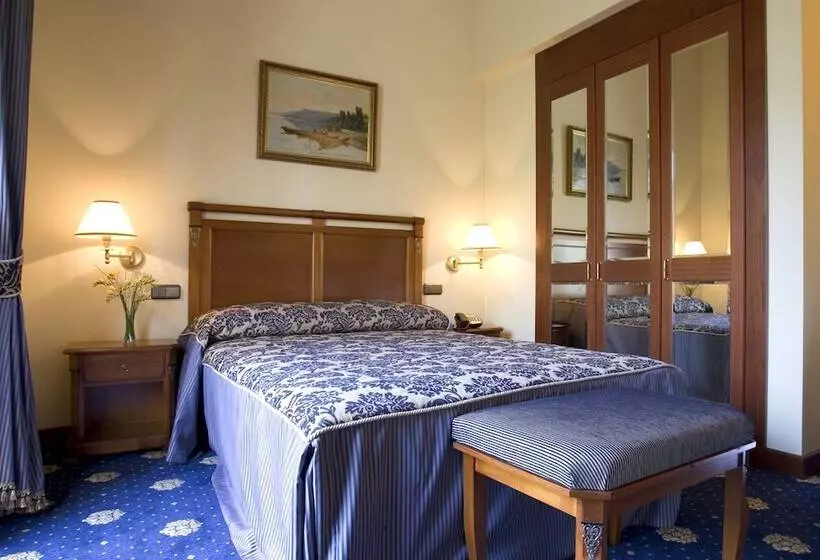 اتاق استاندارد, Premier Palace Hotel Kyiv