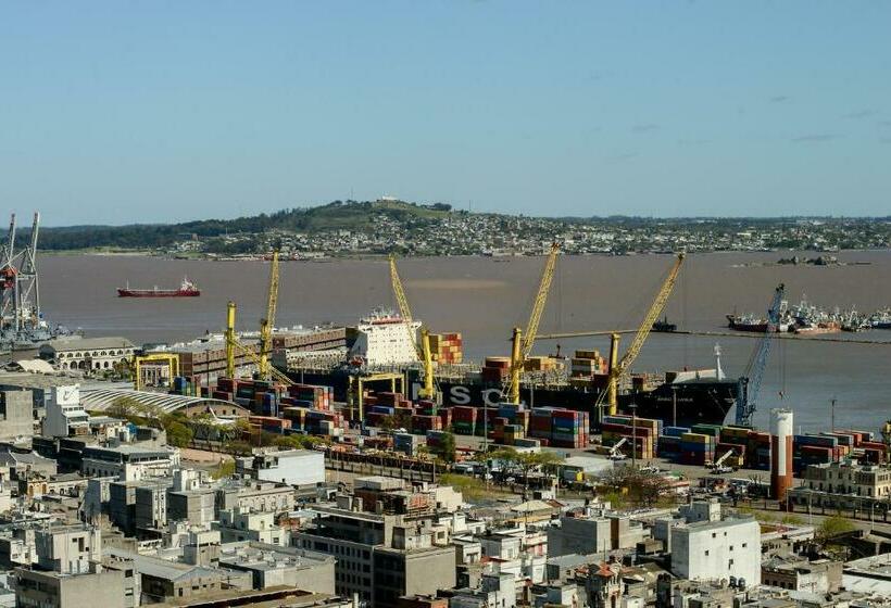 Номер Стандарт, Radisson Montevideo Victoria Plaza