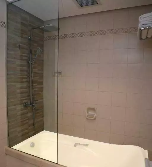 キングサイズベッドのエクゼクティブルーム, Radisson Montevideo Victoria Plaza