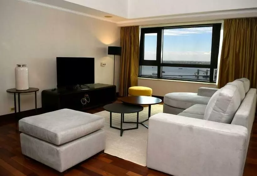 キングサイズベッドのエクゼクティブ, Radisson Montevideo Victoria Plaza