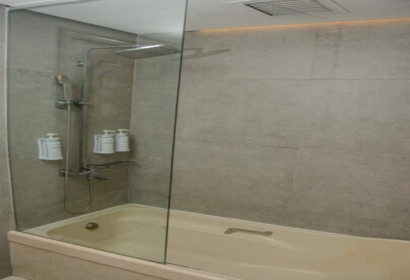 Люкс Премиум, Radisson Montevideo Victoria Plaza