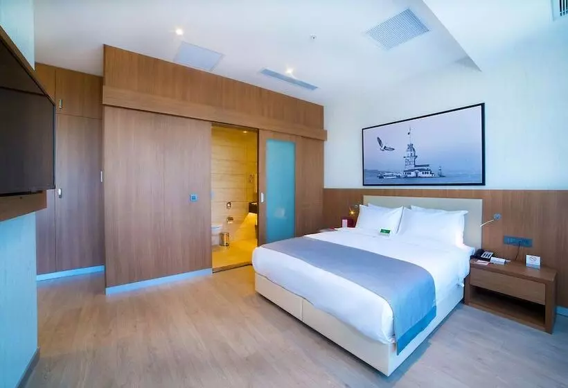 テラス付スイート, Ramada By Wyndham Istanbul Old City