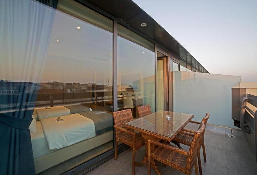 Suite with Terrace, Ramada By Wyndham Istanbul Old City