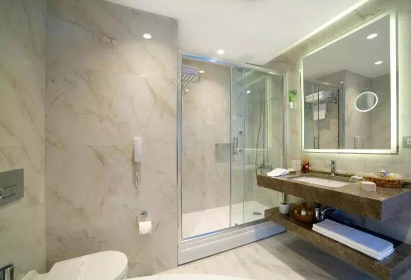 سوییت, Ramada By Wyndham İstanbul Taksim