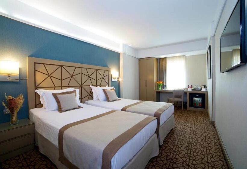 スタンダードルーム, Ramada By Wyndham İstanbul Taksim