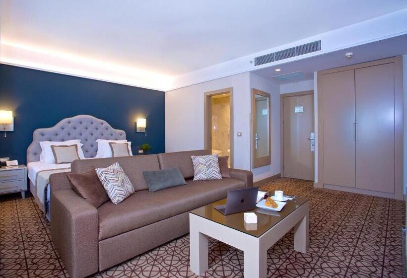 Люкс, Ramada By Wyndham İstanbul Taksim