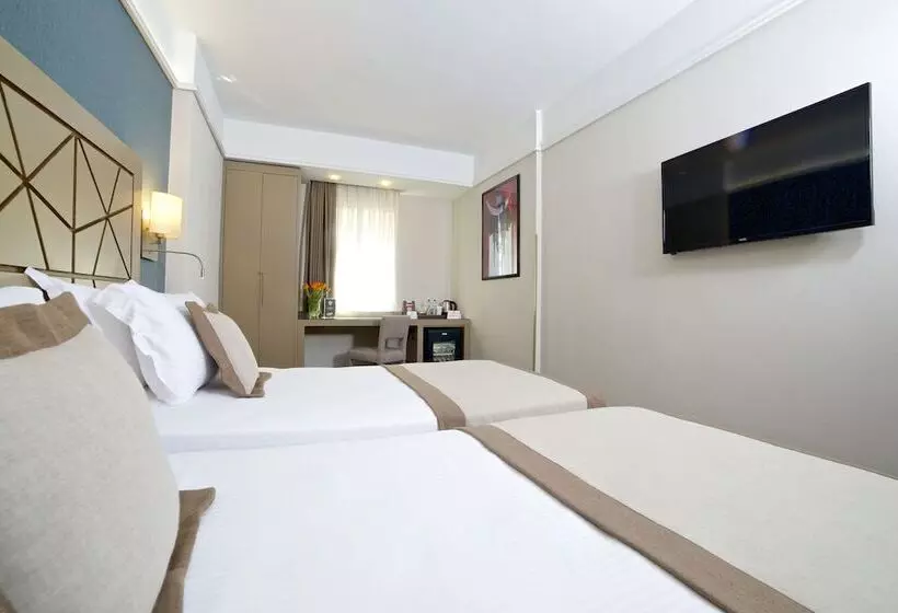 اتاق استاندارد, Ramada By Wyndham İstanbul Taksim