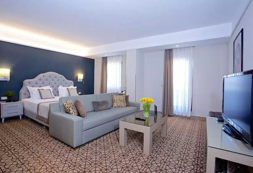 سوییت, Ramada By Wyndham İstanbul Taksim