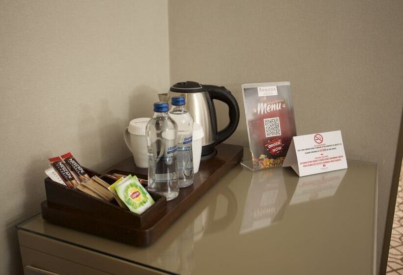 Номер Superior, Ramada By Wyndham İstanbul Taksim