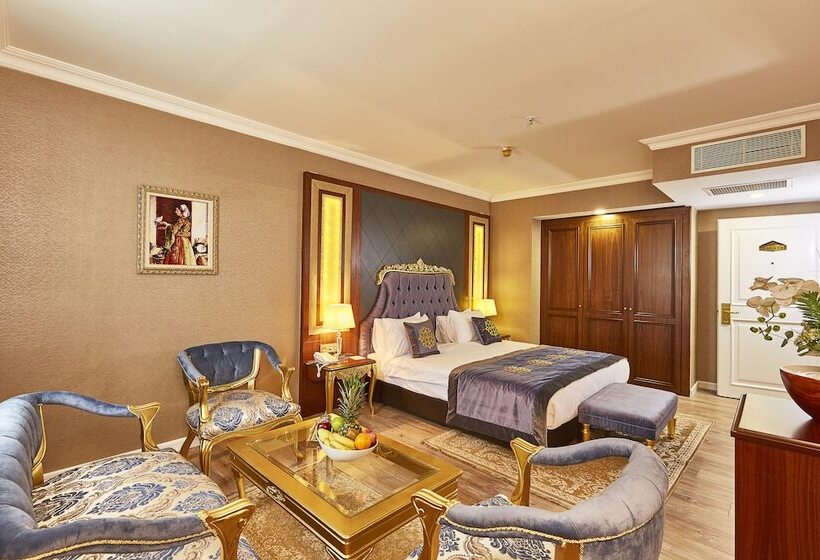 デラックススイート, Seres Hotel Old City