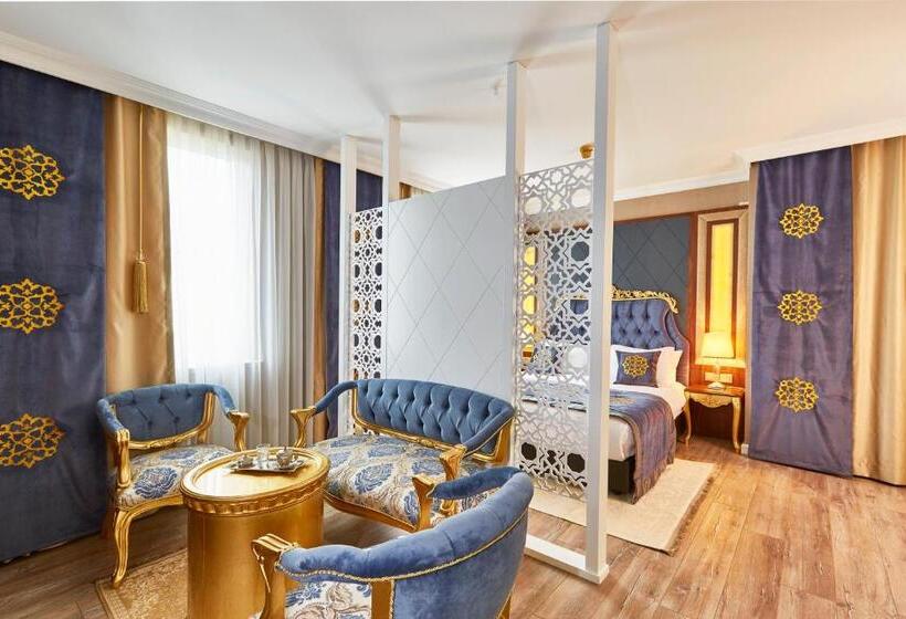 デラックススイート, Seres Hotel Old City