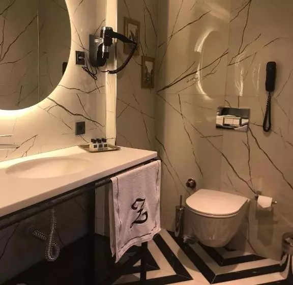 اتاق استاندارد سه نفره, The New Hotel Zeybek