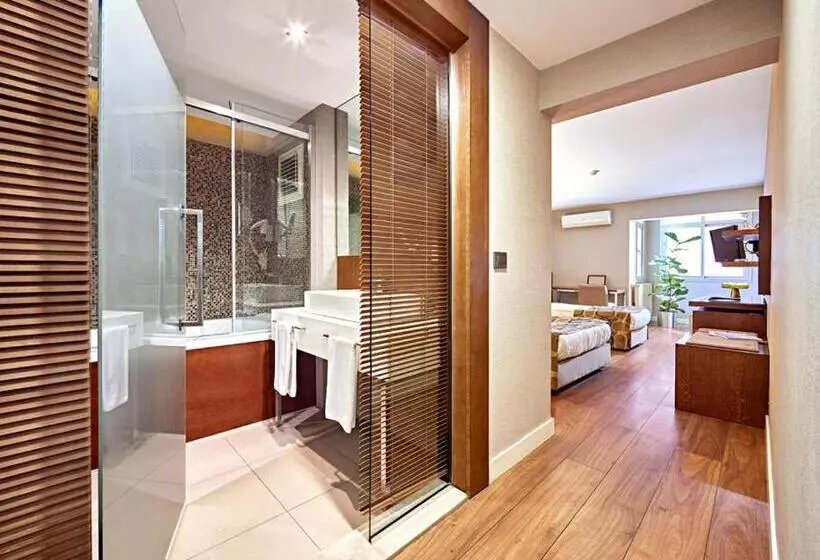اتاق استاندارد سه نفره, The New Hotel Zeybek