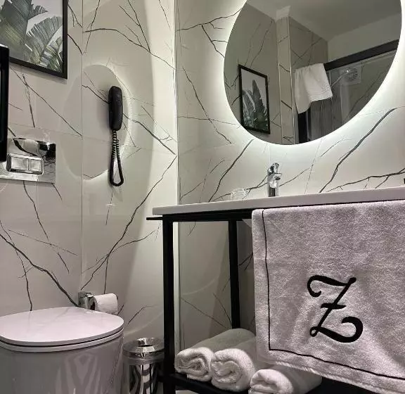 اتاق استاندارد یک نفره, The New Hotel Zeybek