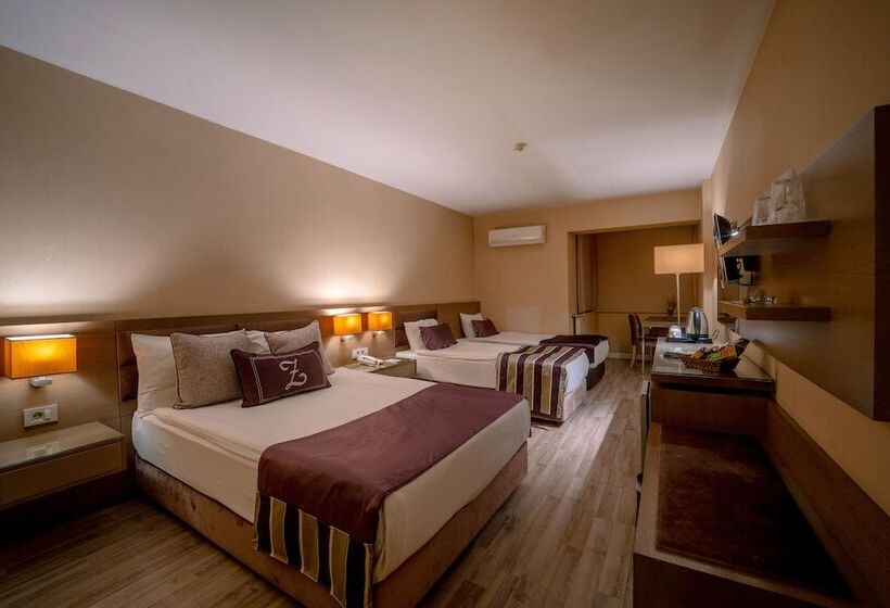 Camera Familiare, The New Hotel Zeybek