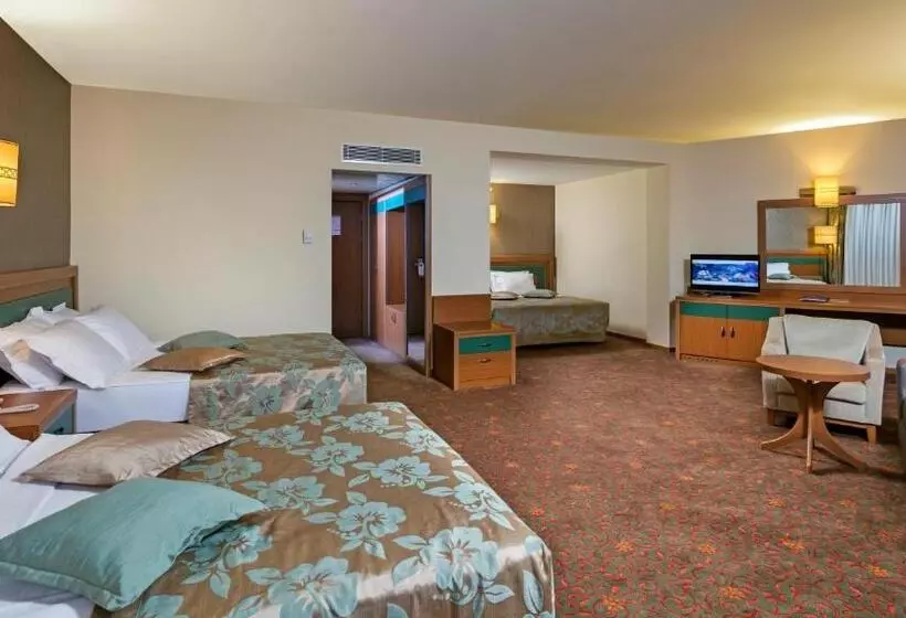 ファミリージュニアスイート, özkaymak İncekum Resort