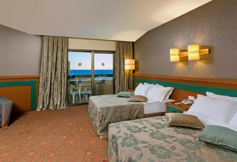 ファミリージュニアスイート, özkaymak İncekum Resort