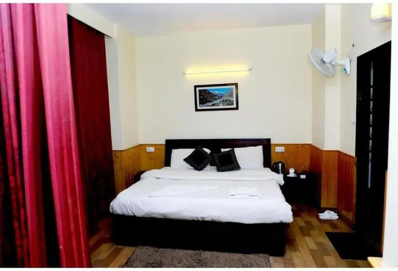 Deluxe-huone, Seven Hills
